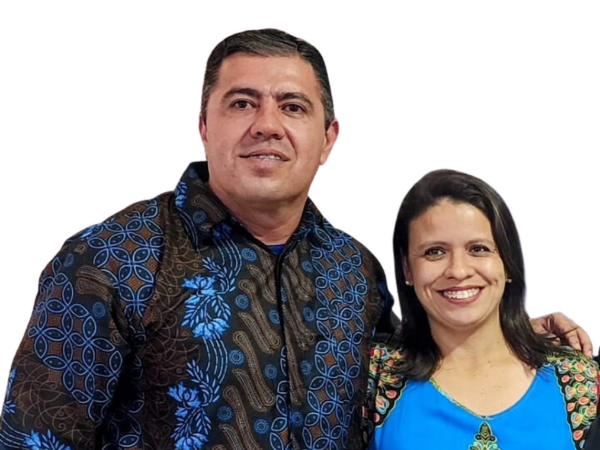 Pr. José e Mis. Silmara - Diretores MDN